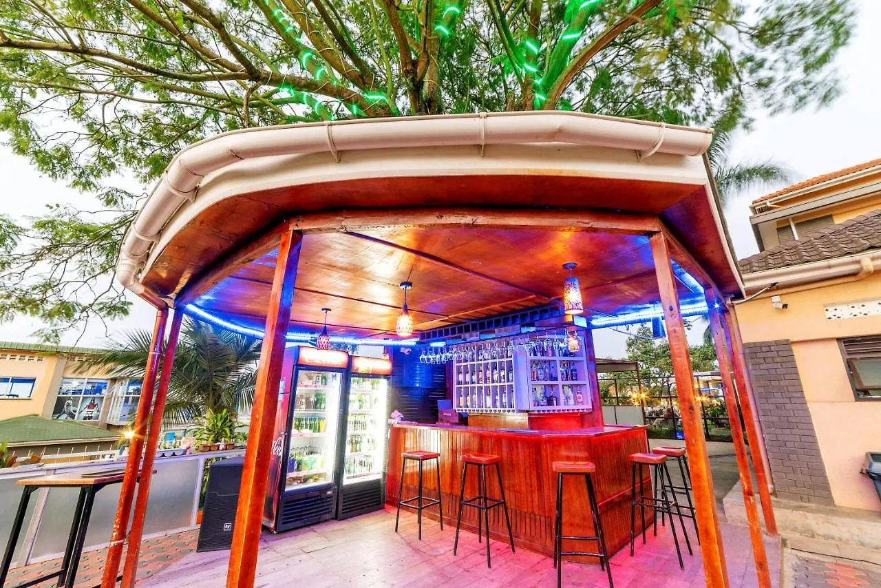 Afro Park Hotel Καμπάλα 0*,